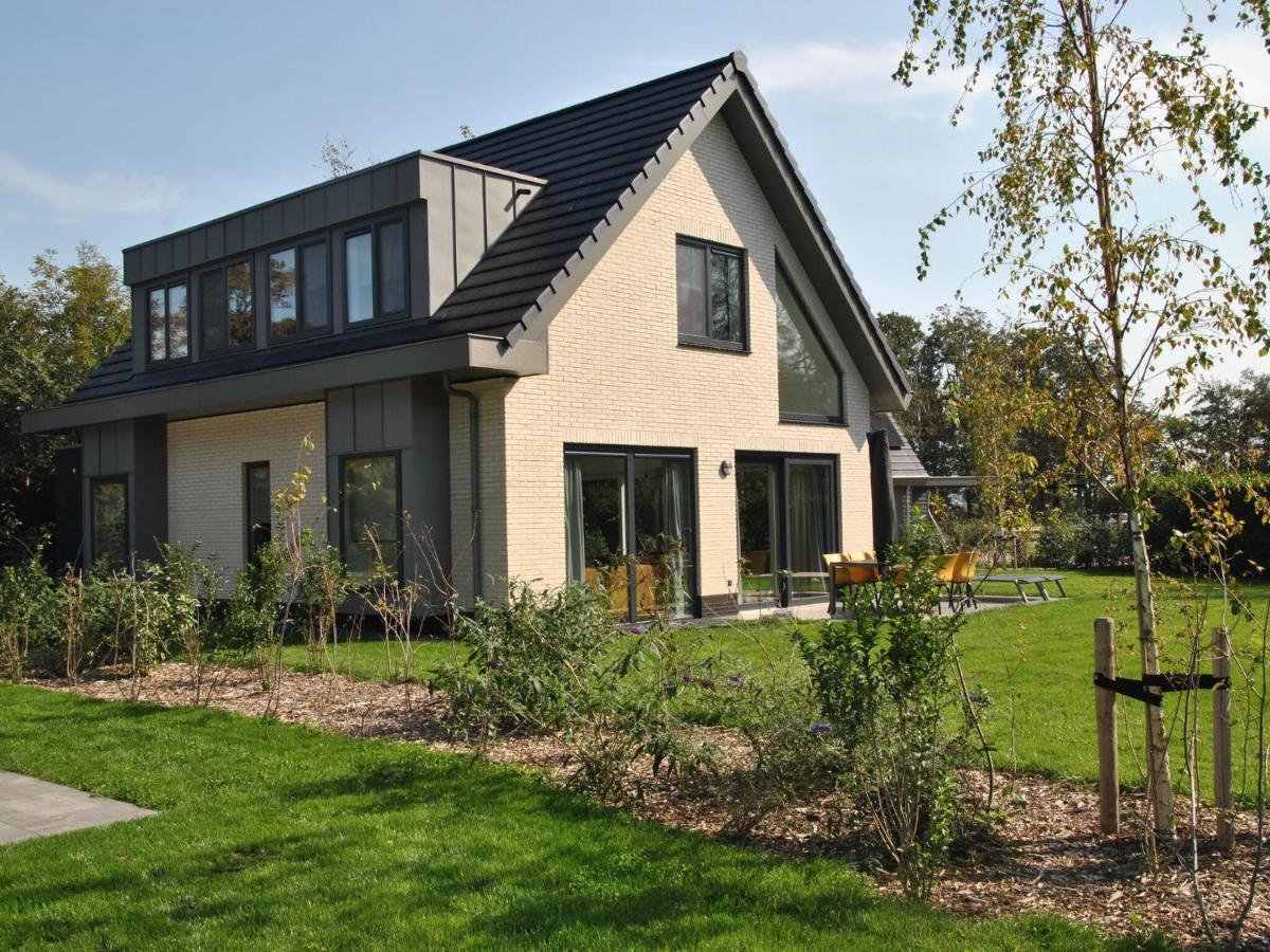 Gorgeous Holiday Home In Texel With Sauna Westermient Екстериор снимка
