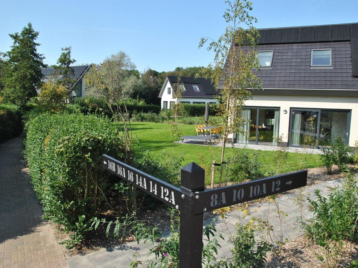 Gorgeous Holiday Home In Texel With Sauna Westermient Екстериор снимка